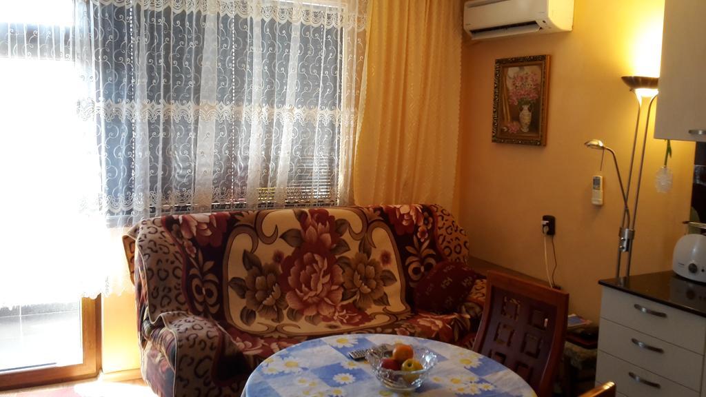 Dom Lidiya Hotel Pomorie Exterior foto
